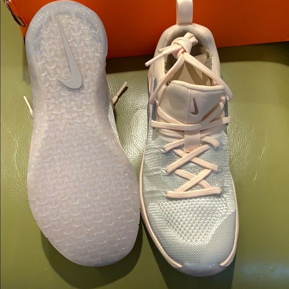 W NIKE METCON FLYKNIT 3 MTLC mate silver/guava ice - Picture 2 of 10